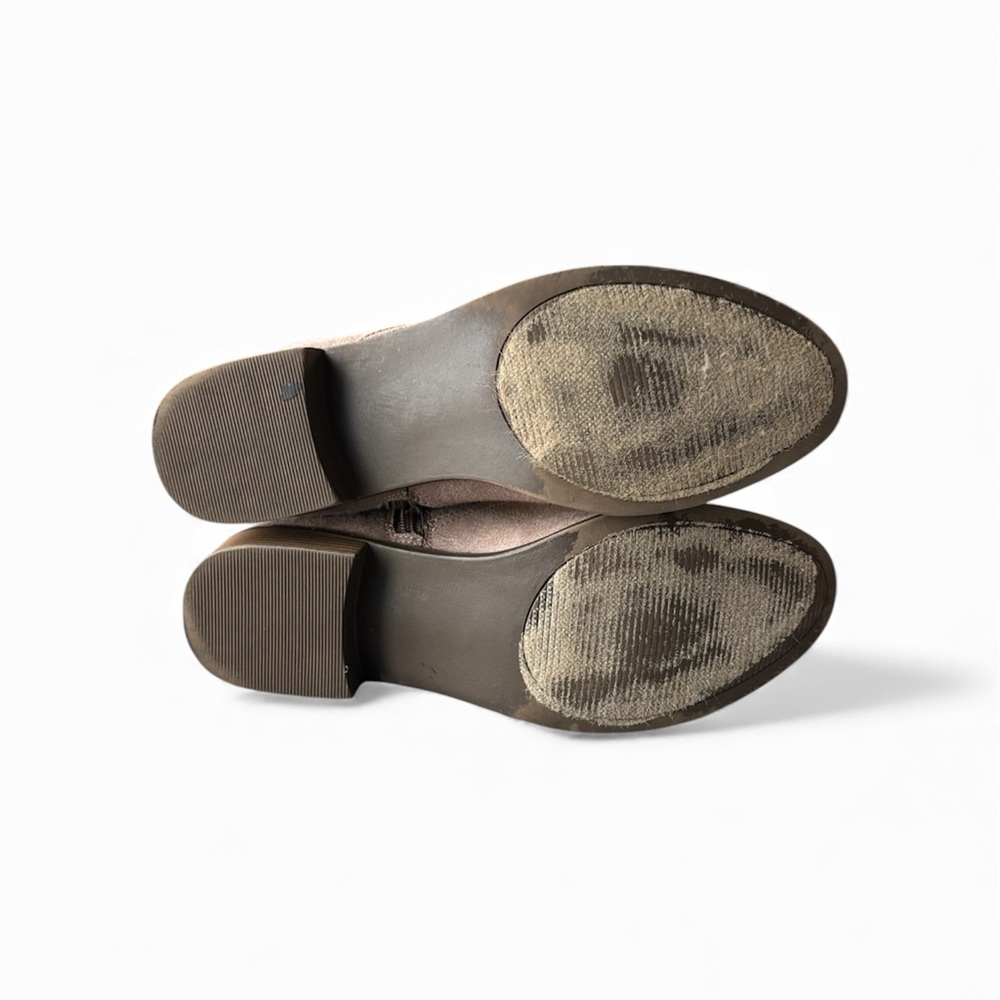 Rampage Women's Lace-Up Taupe Boots - Picture 4 of 4